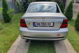 Opel, Vectra