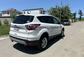 Ford, Escape