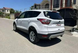 Ford, Escape