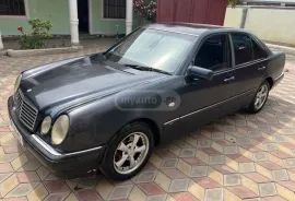 Mercedes-Benz, E CLASS, E 230