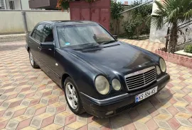 Mercedes-Benz, E CLASS, E 230