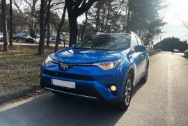 Toyota, RAV4