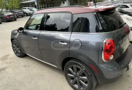 MINI, COUNTRYMAN