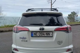 Toyota, RAV4