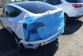 Tesla, Model Y