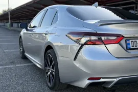Toyota, Camry