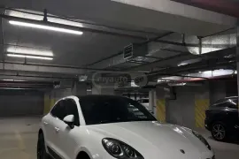 Porsche, Macan