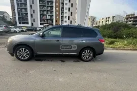 Nissan, Pathfinder