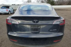 Tesla, Model 3