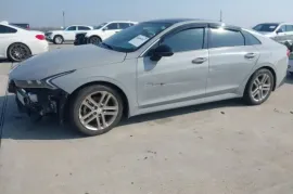Kia, K5