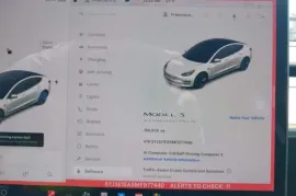 Tesla, Model 3