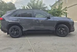 Toyota, RAV4