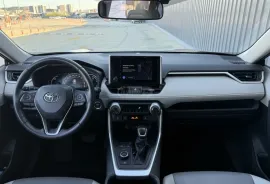 Toyota, RAV4