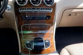 Mercedes-Benz, GLC, GLC 300