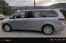 Toyota, Sienna