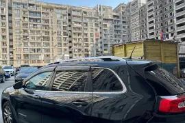 Jeep, Cherokee