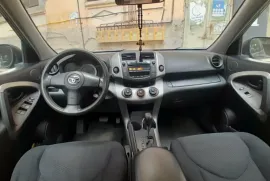Toyota, RAV4