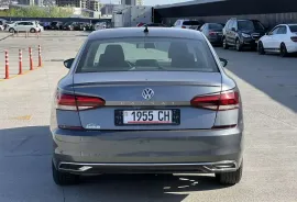 Volkswagen, Passat