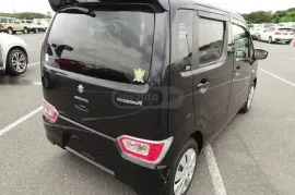 Suzuki , Wagon R+