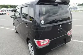 Suzuki , Wagon R+