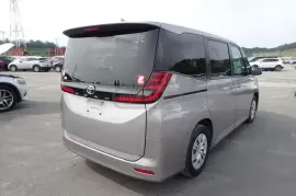Toyota, Noah