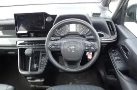 Toyota, Noah