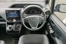 Toyota, Voxy