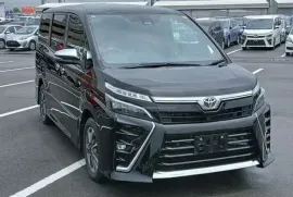 Toyota, Voxy