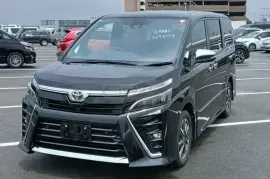 Toyota, Voxy
