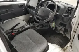 Suzuki , Carry