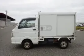 Suzuki , Carry