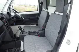 Suzuki , Carry