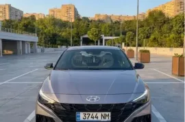 Hyundai, Elantra