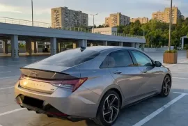 Hyundai, Elantra