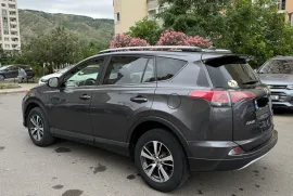 Toyota, RAV4