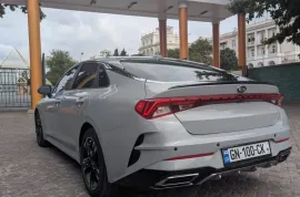 Kia, K5