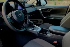 Toyota, RAV4
