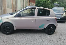 Toyota, Vitz