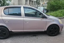 Toyota, Vitz