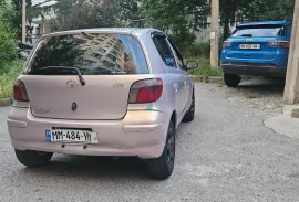 Toyota, Vitz