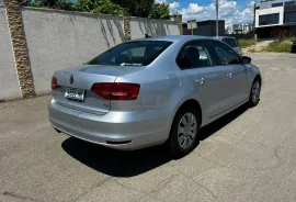 Volkswagen, Jetta