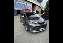Toyota, Sienna