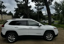 Jeep, Cherokee