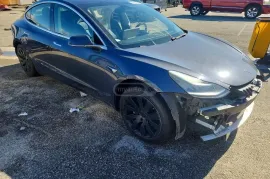 Tesla, Model 3