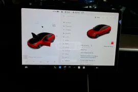 Tesla, Model 3