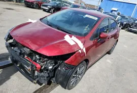 Nissan, Versa