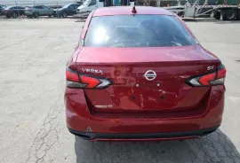 Nissan, Versa