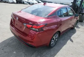 Nissan, Versa