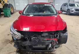 Nissan, Versa