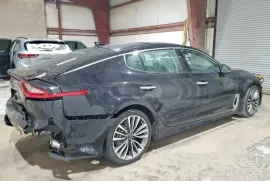Kia, Stinger